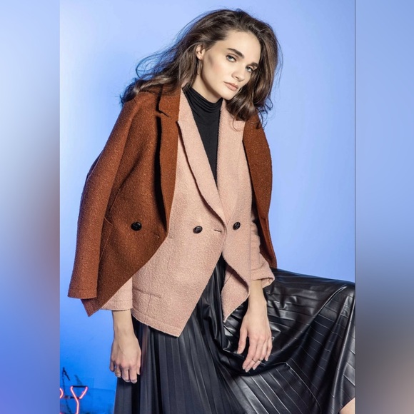 212 GOODS University Place Jacket In Raspberry - Picture 1 of 8